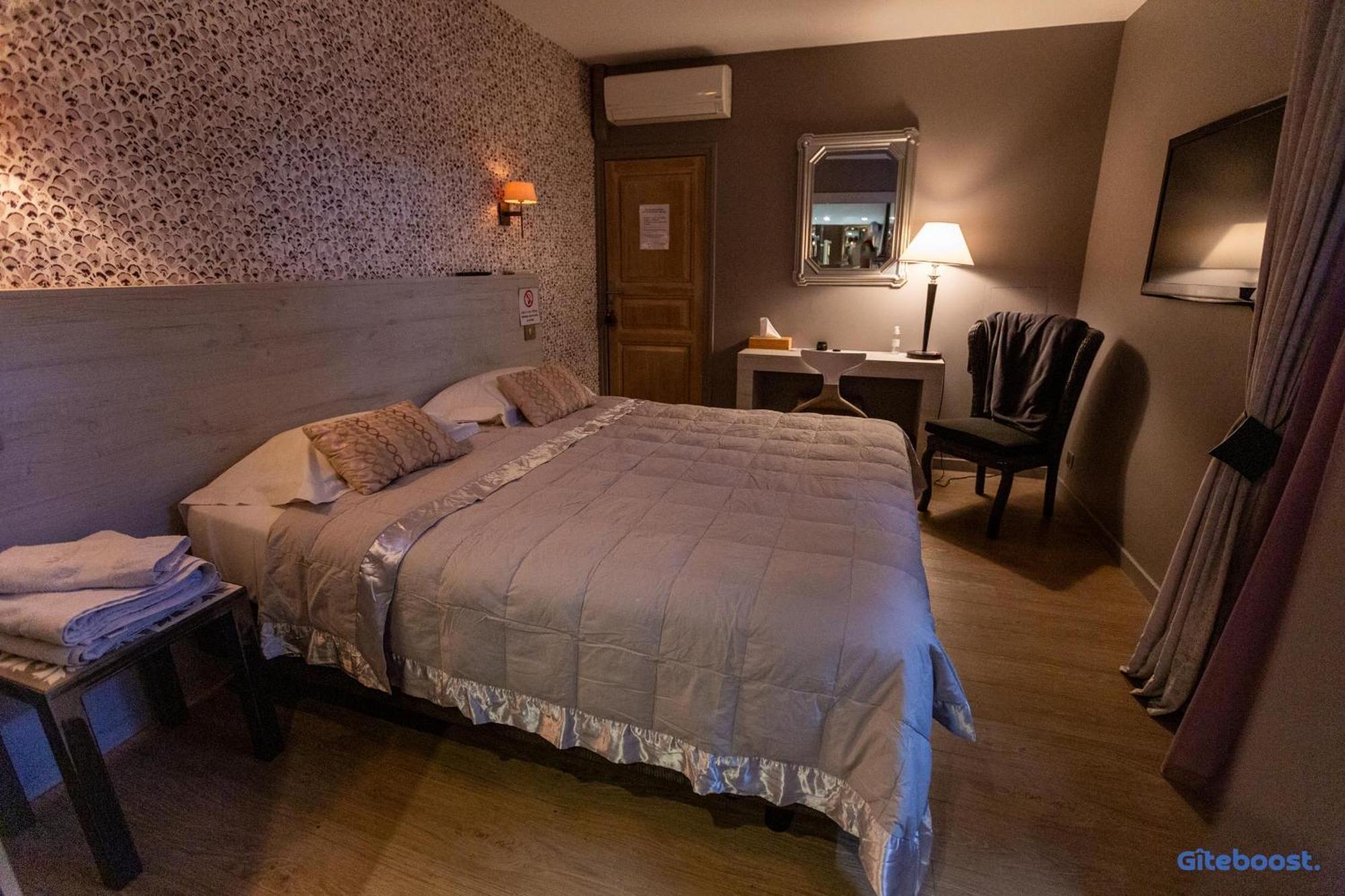 Le Val Des Sens Hotel Chatte Buitenkant foto